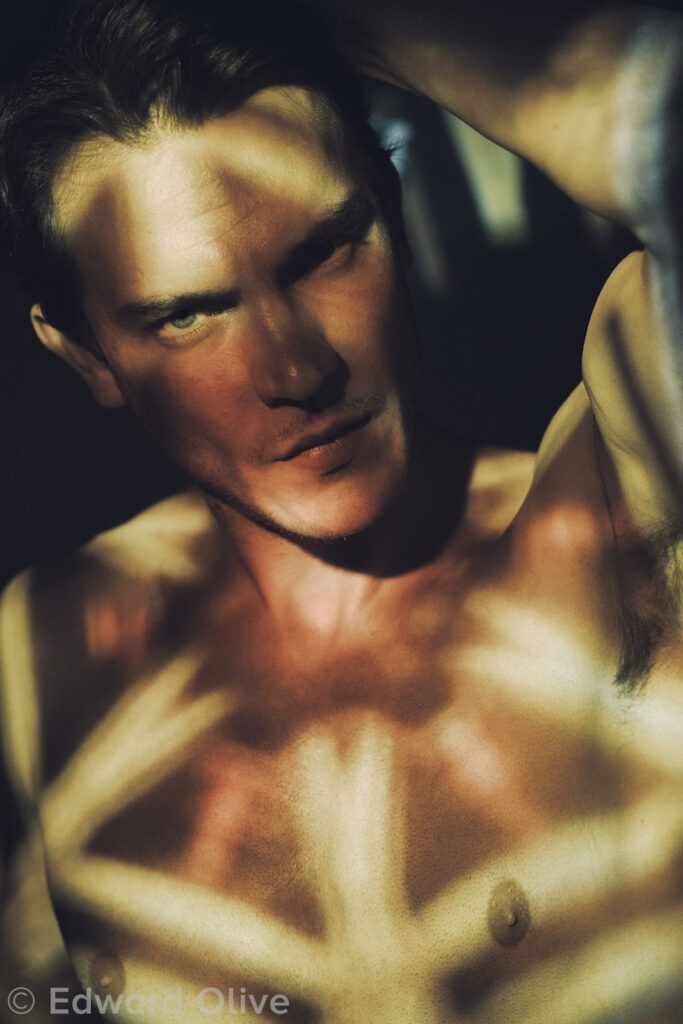 RIV03949v1 edward olive art portrait photographer 0034 605610767