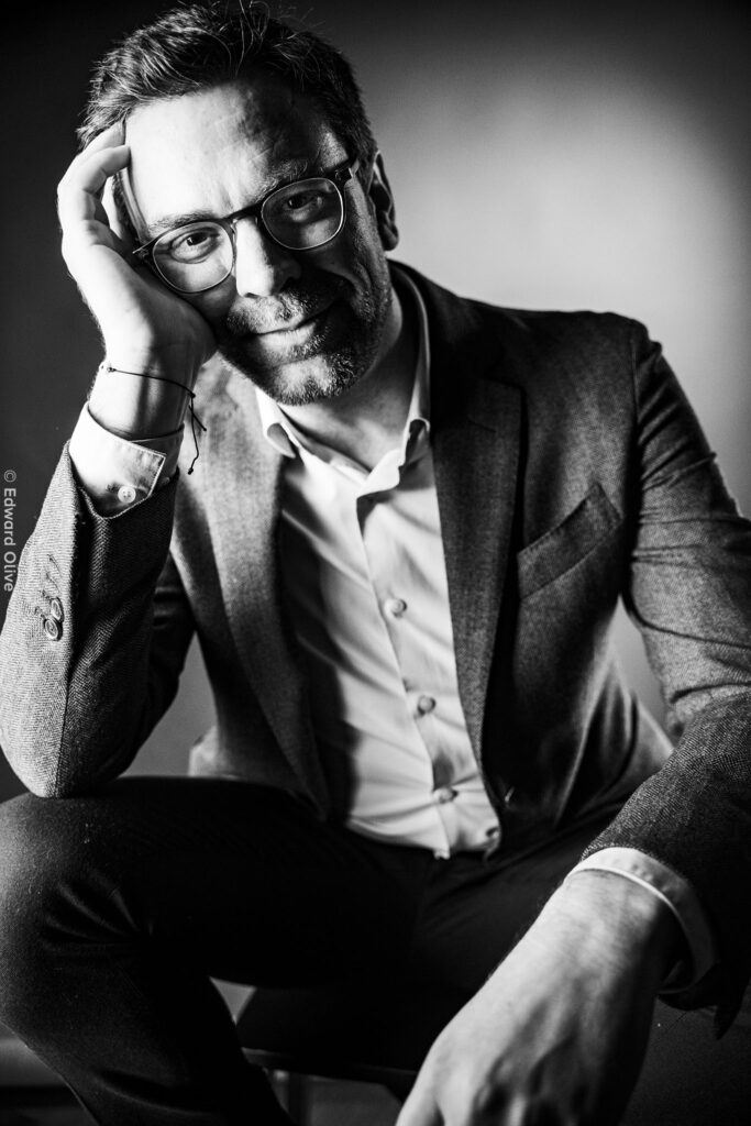 RAv edward olive fotos linkedin fotografo madrid