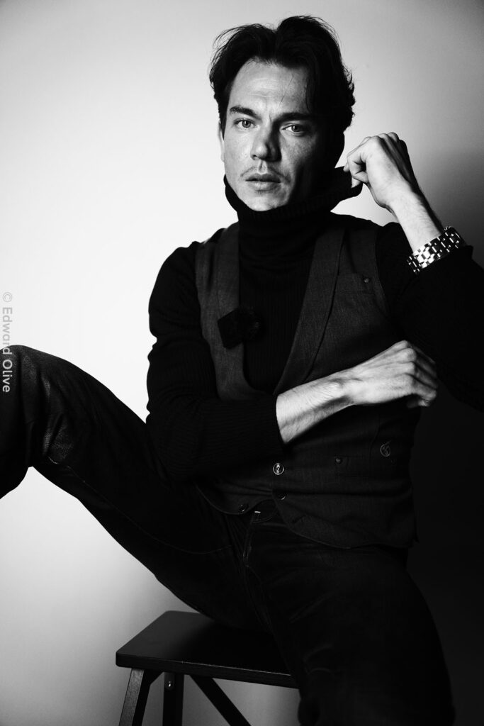 UAIv edward olive aleksei tiuring model portraits