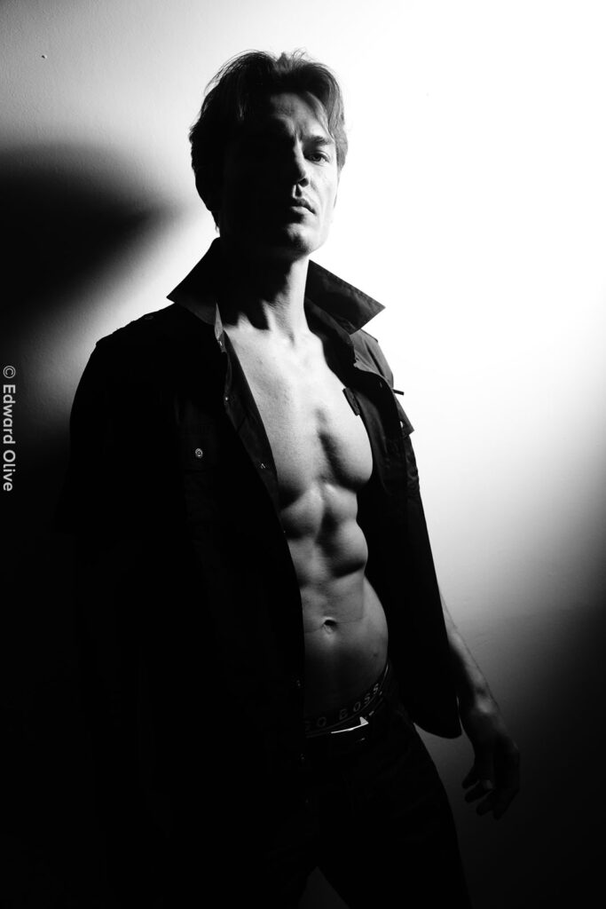 UAIv edward olive aleksei tiuring model portraits