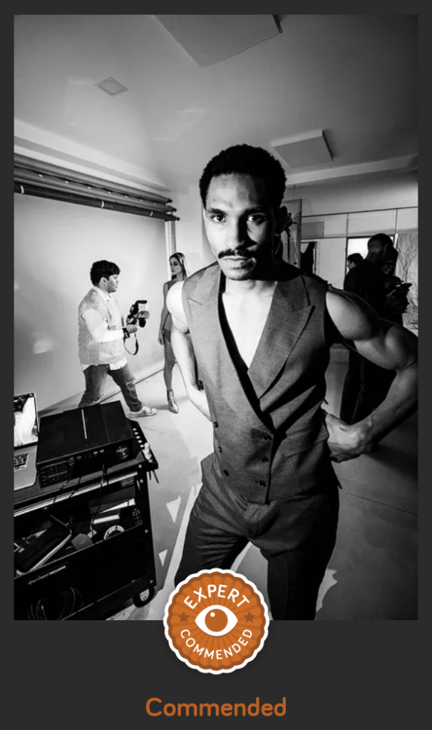 Award Photocrowd Portrait With Context Edward Olive Photographer