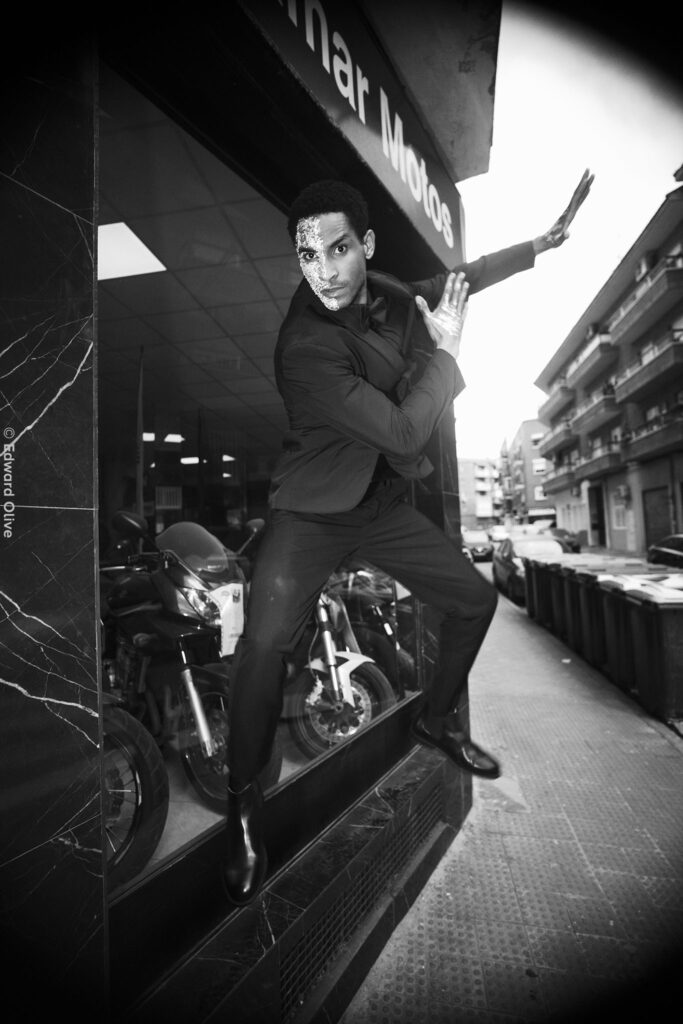 RIVv photographer madrid studio portraits edward olive