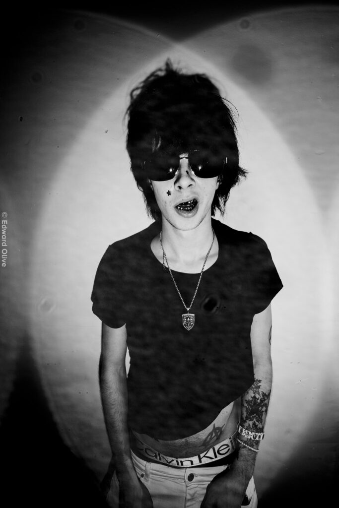 UAIv RIVv edward olive music photographer madri spainv