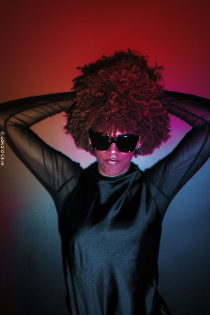 RIVv edward olive art photographer fashion