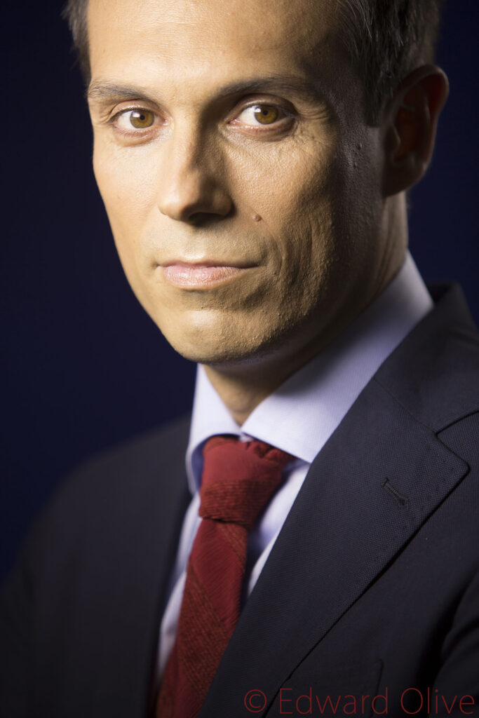 IMG edward olive business portraits madrid spain copyright